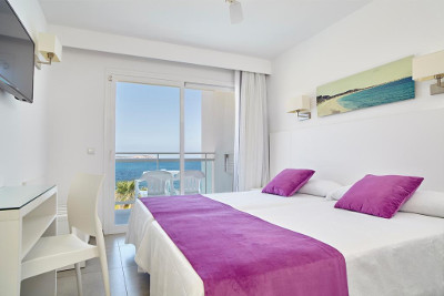 1 Bedroom Apartment Sea View Elegant Large Apartment With