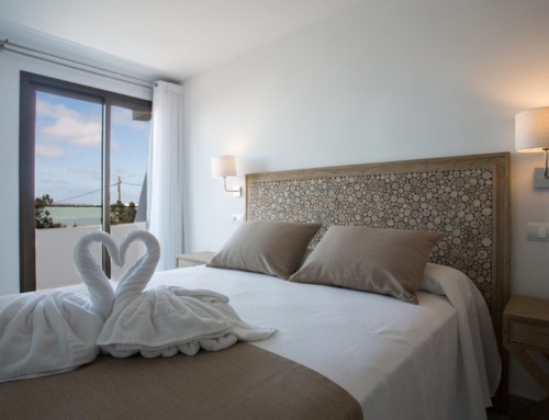 Elegant and comfortable rooms and holiday apartments, ES PUJOLS - Property code: HTL-RMRFOR