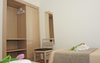 Playa den Bossa Central Apartment 6 guests AVEIBZAP Bedrroom details - LeibTour: TOP aparthotels in Ibiza